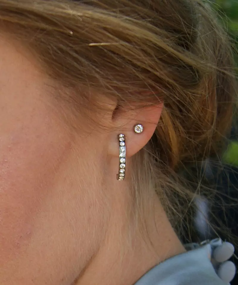 Swarovski krystall- øredobber med avrundet kant 4 mm - Bilde 4